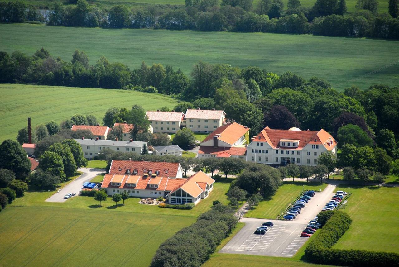 Katrinebergs Folkhoegskola B&B Vessigebro Exterior photo